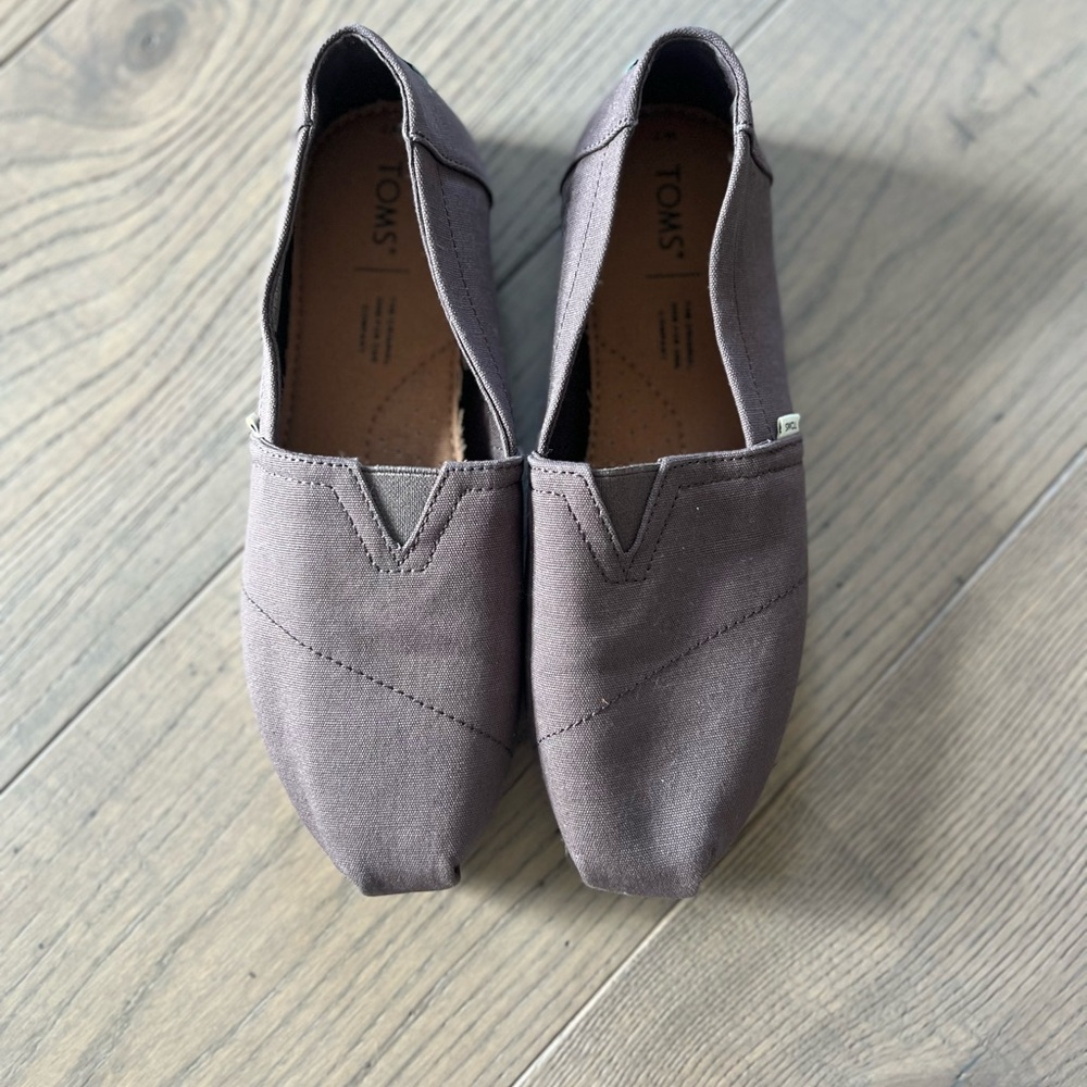 TOMS Women’s Slip-On Canvas Loafers in Brown